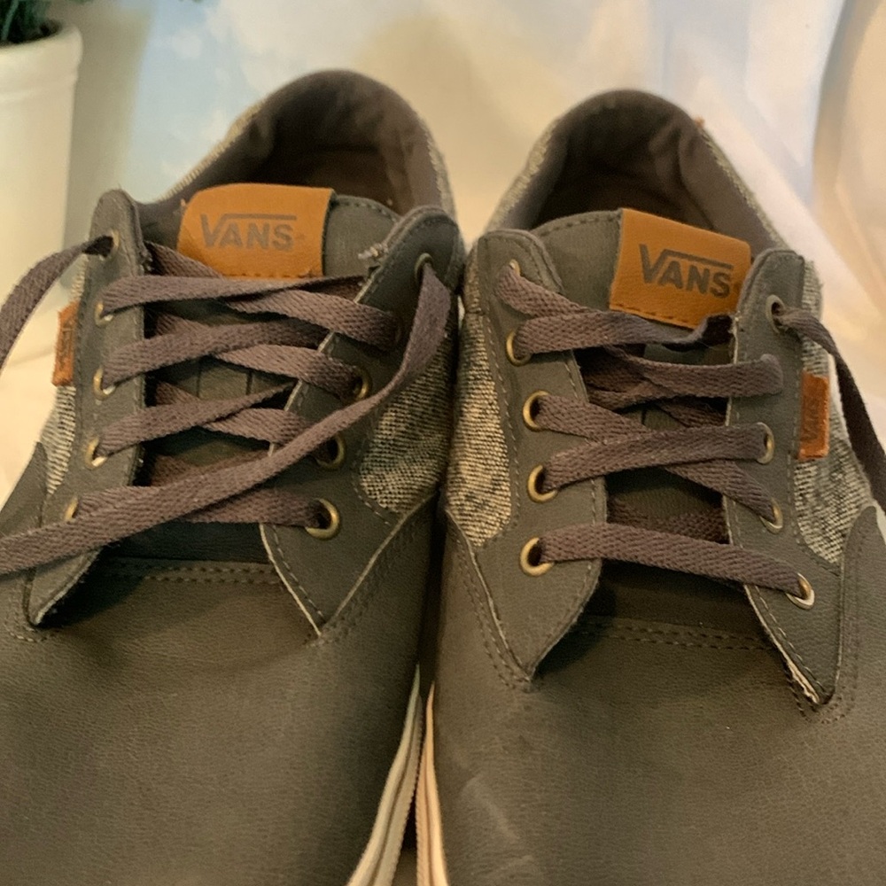 Awesome shoes, vans size 13 gray with light gray wore a couple times